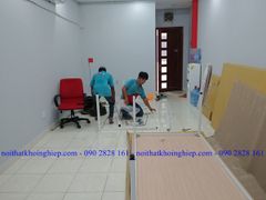 Bàn làm việc nhóm giá rẻ có vách ngăn hcm