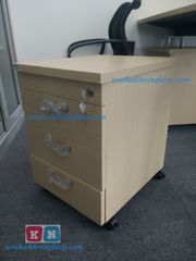 Cụm bàn làm việc 3 chỗ - C3S1