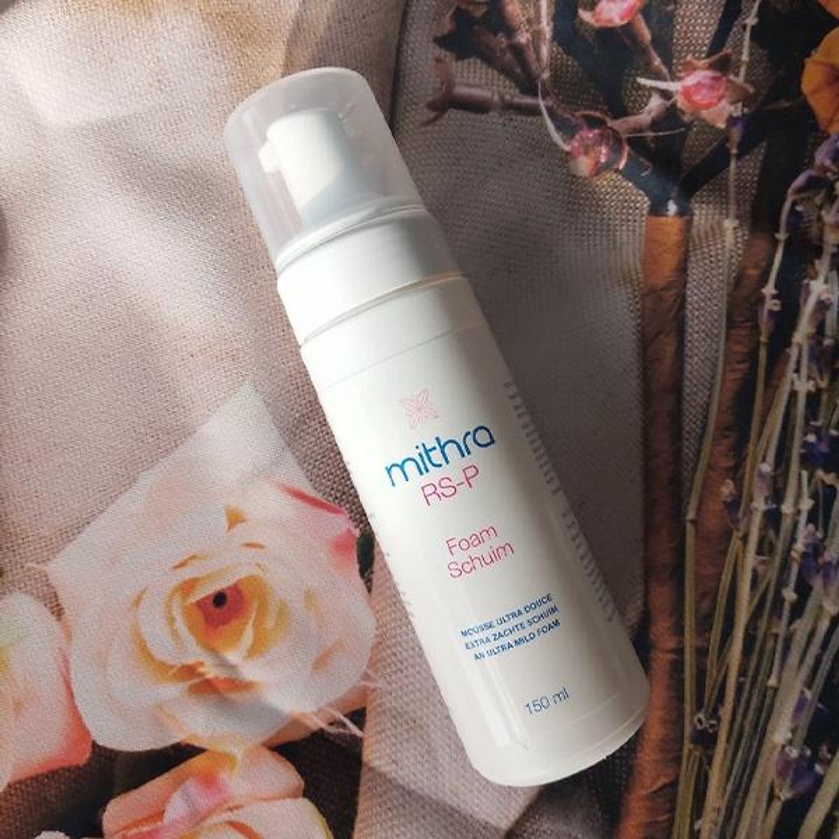  [Date 11.2025] Dung dịch vệ sinh phụ nữ Mithra RS-P Foam 150ml 