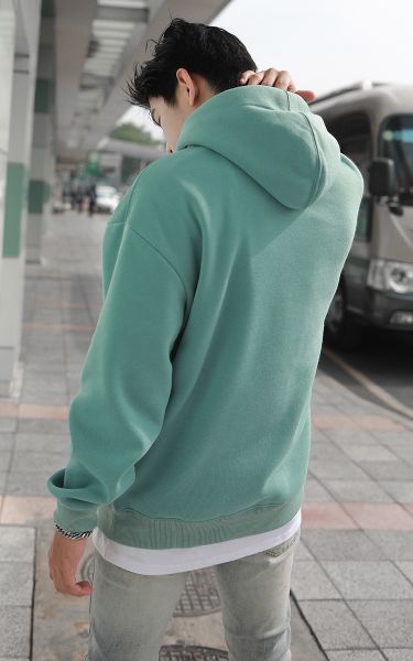 Champion Embroidered Logo Hoodie In Green – Three Hundred