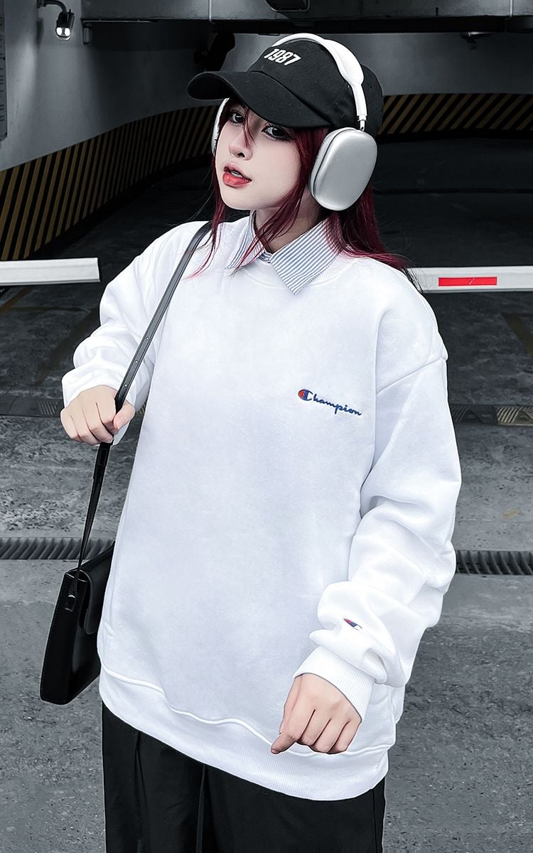 Champion white deals sweater women's