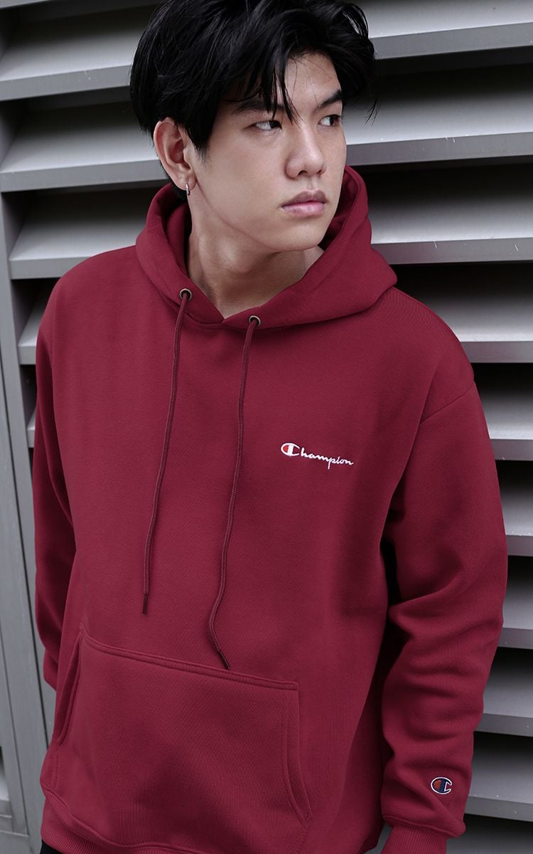 Champion Embroidered Logo Hoodie In Red