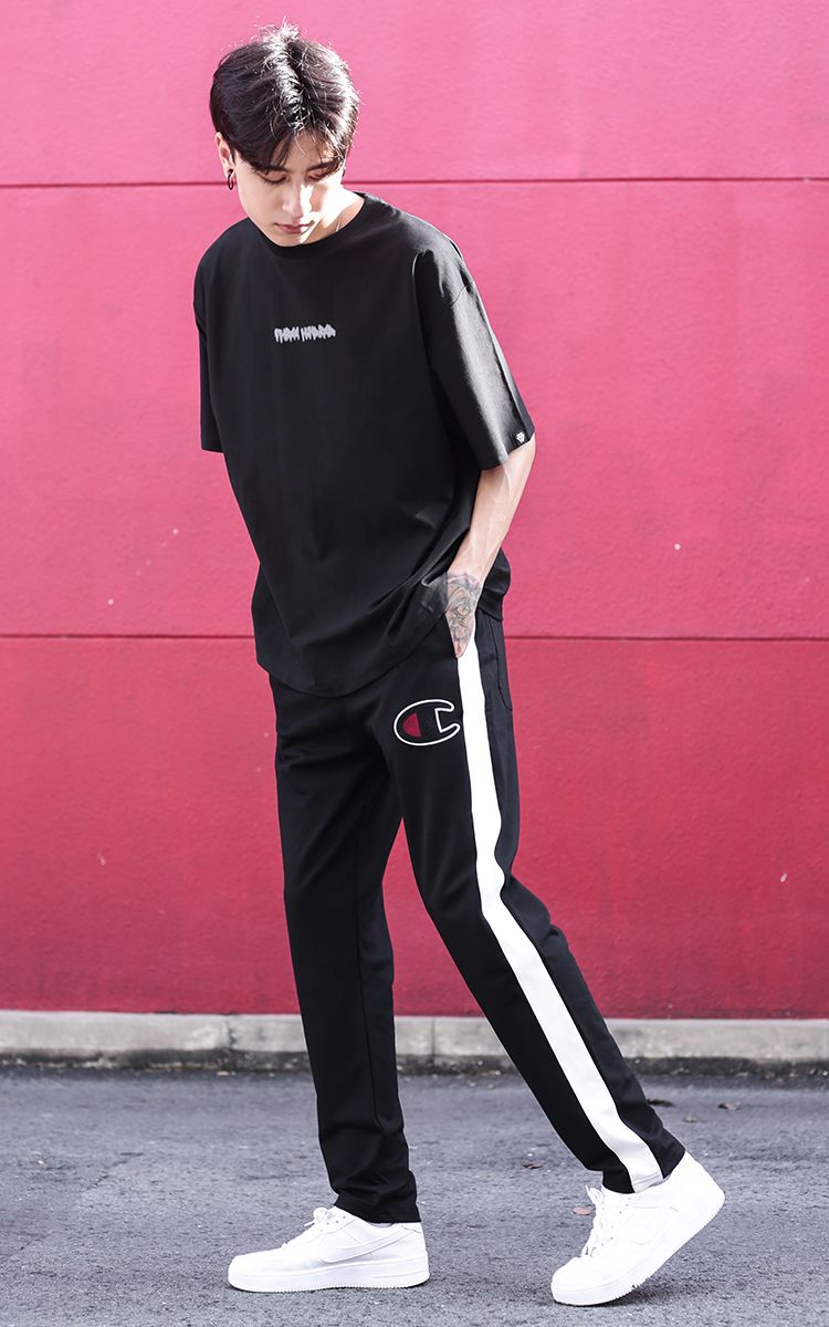 Champion Sweatpants With Side Stripe In Black Three Hundred