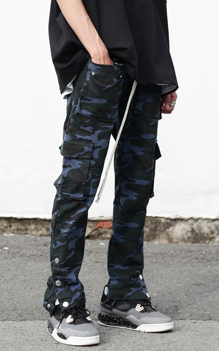 Washed Camo Mid Rise Dual Hem Cargo Pants | Nasty Gal