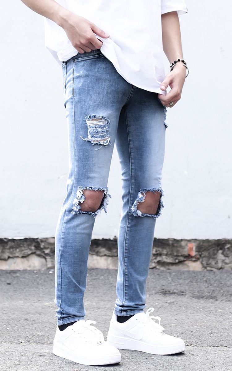 Distressed Skinny Jeans In Wash Blue