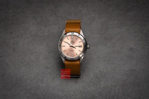 Đồng hồ nam Orient Mako 40 mm RA-AC0Q05P10B ( RA-AC0Q05P30B ) kính sapphire