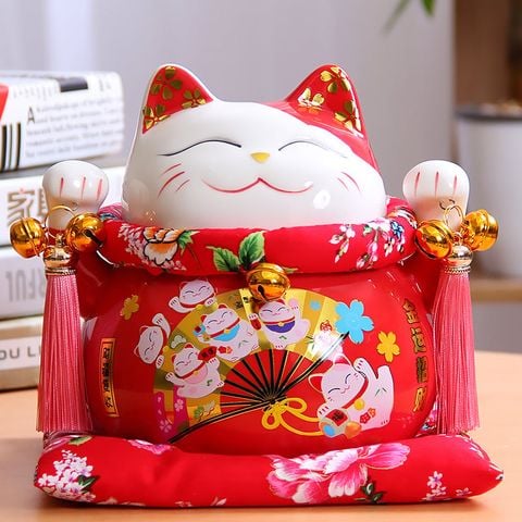 Mèo May Mắn Màu Đỏ