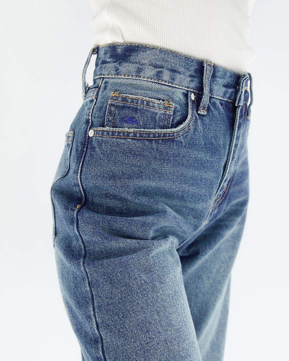 Straight A Jeans - Class 2022 Wash