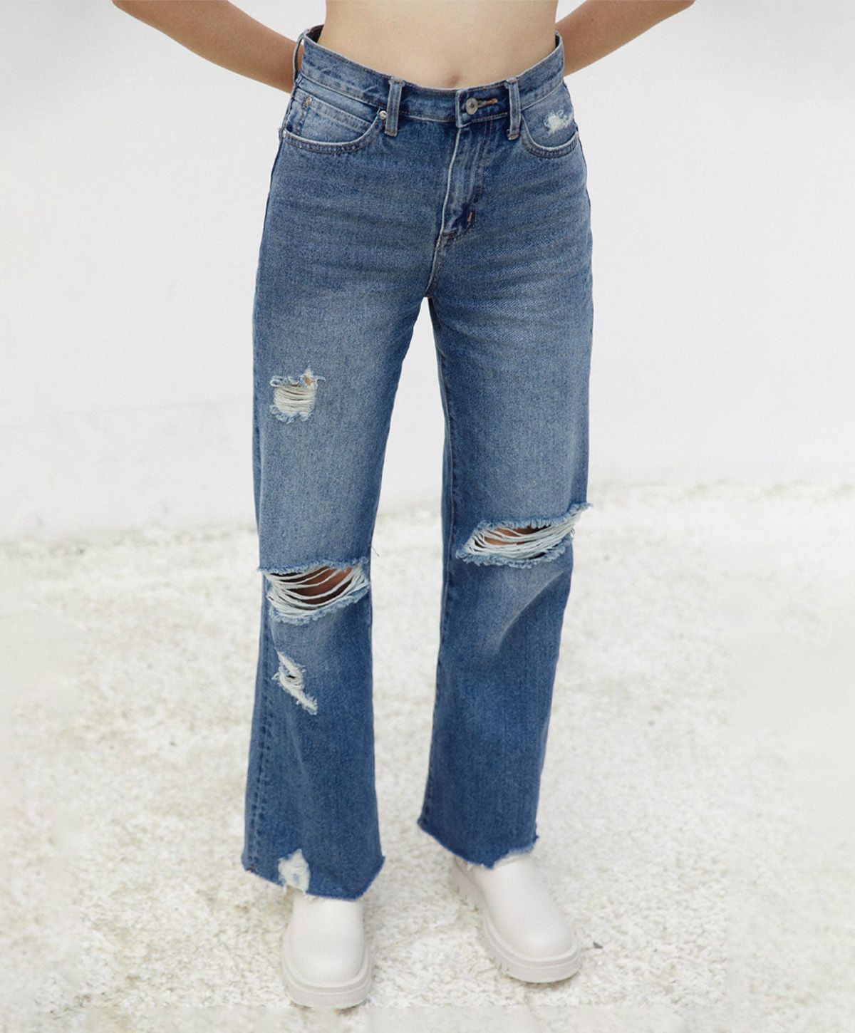 Cheeky Chic Wide Leg Jeans - Dark Blue Wash