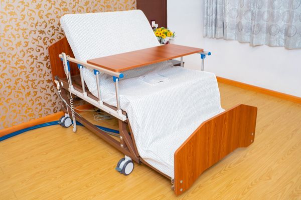 Cho thuê giường y tế đa chức năng