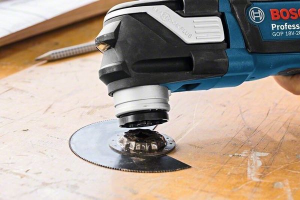 Máy cắt đa năng dùng pin Bosch GOP 18V-28 (Solo)