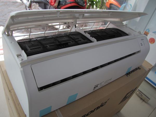 Máy lạnh Panasonic Inverter XPU24WKH-8 - 2.5HP
