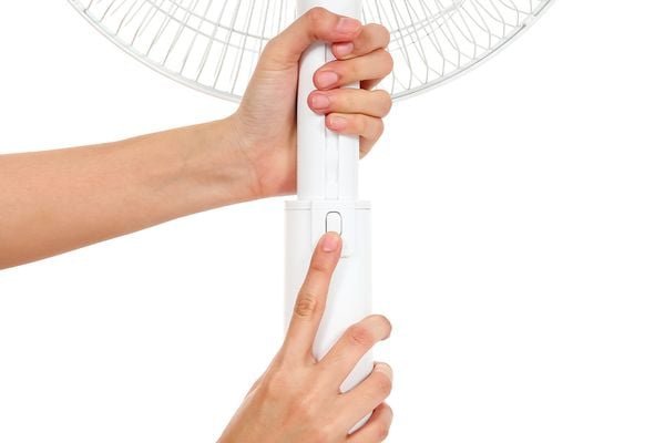 Quạt lửng AC ALF02A145