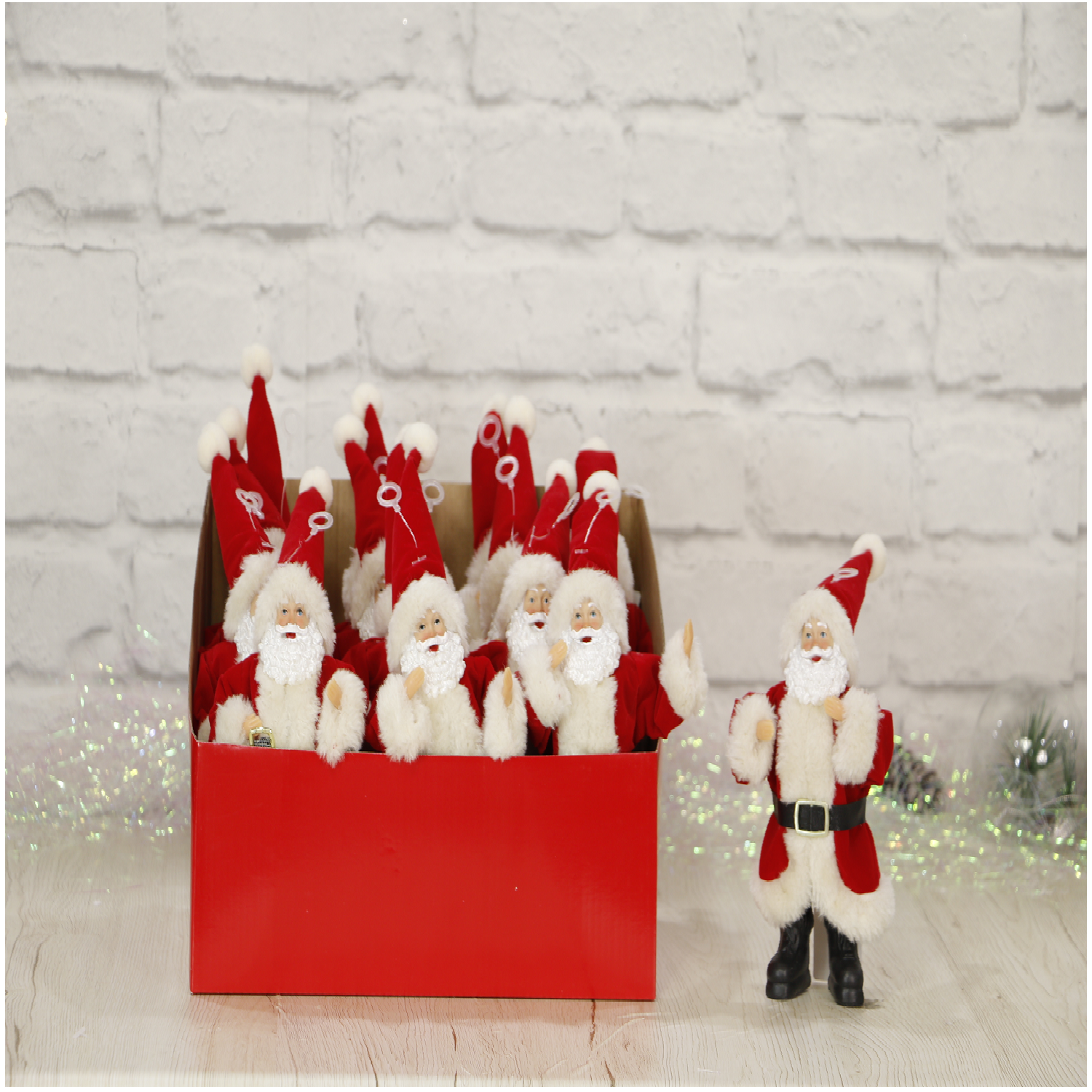 CLASSIC TABLE DECO SANTA 18cm Uncle Bills XB4236