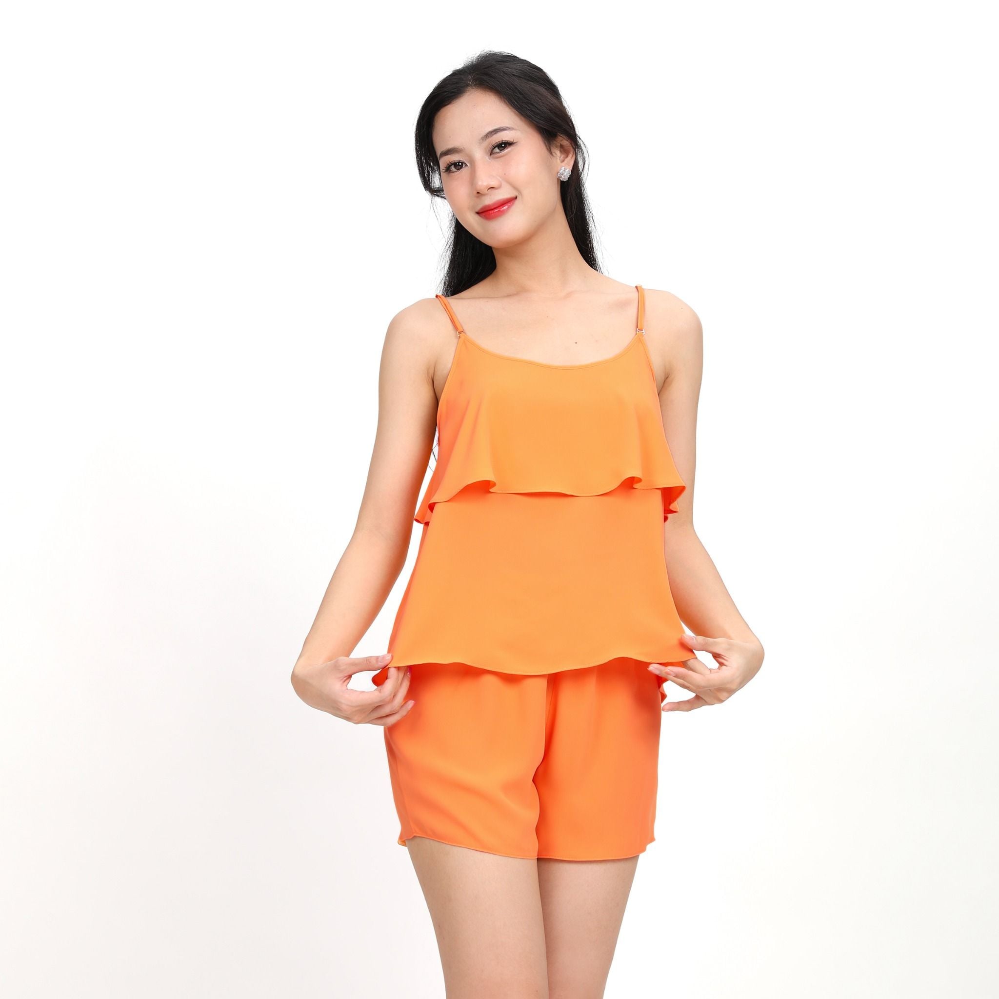 Set đồ bộ nữ kiểu quần đùi dây chất lụa nhung 245p 5066