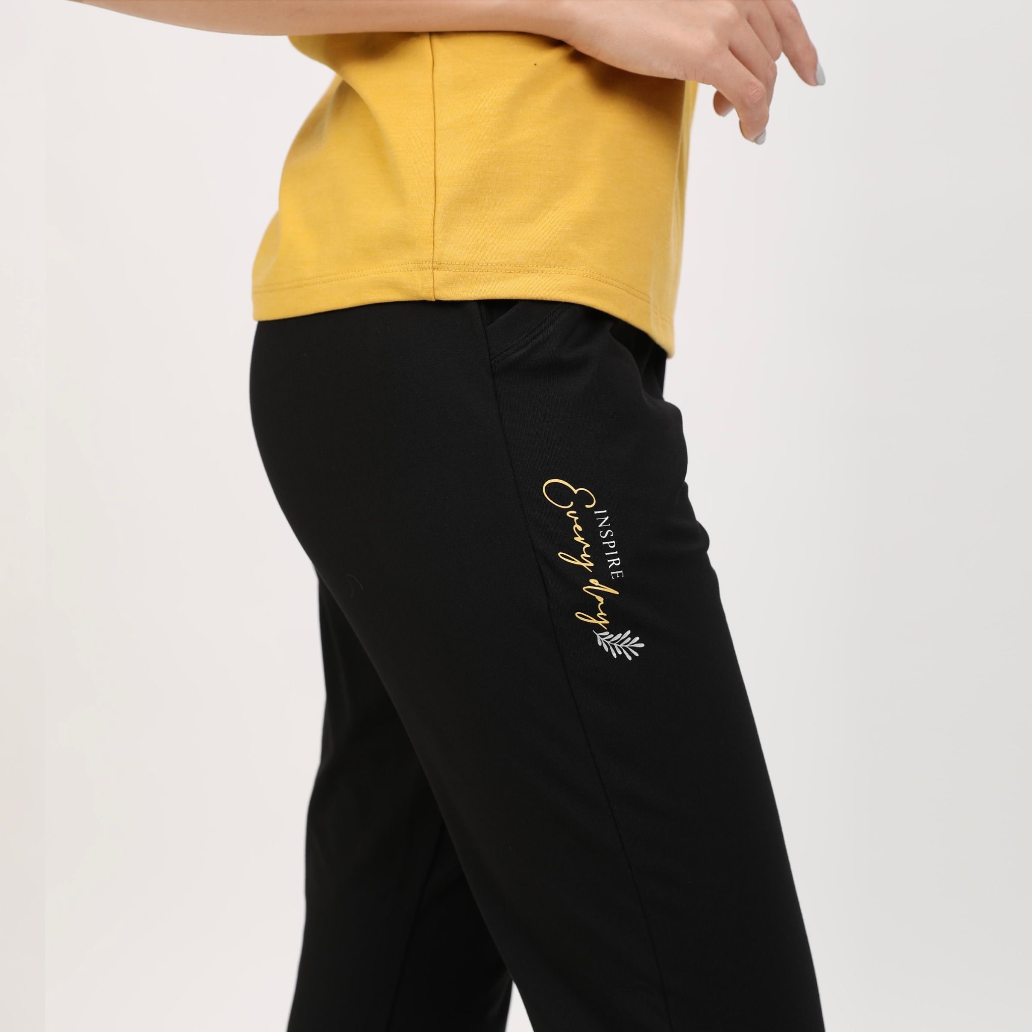 Set đồ bộ nữ kiểu quần dài tay ngắn Cổ Tim chất cotton cvc mát chất melan 193p 3392