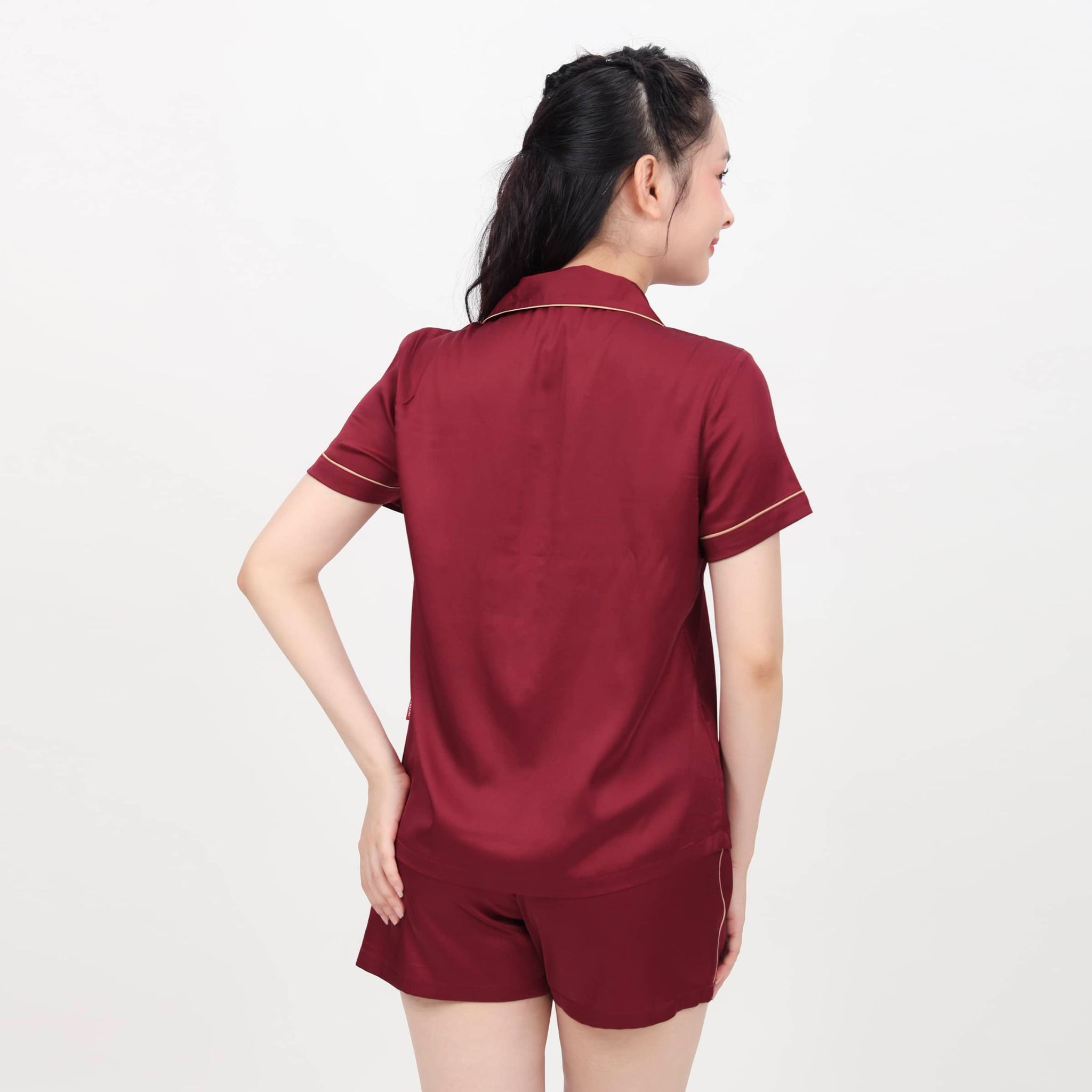 Set đồ bộ nữ kiểu quần đùi tay ngắn chất lụa nhung 265p 2021
