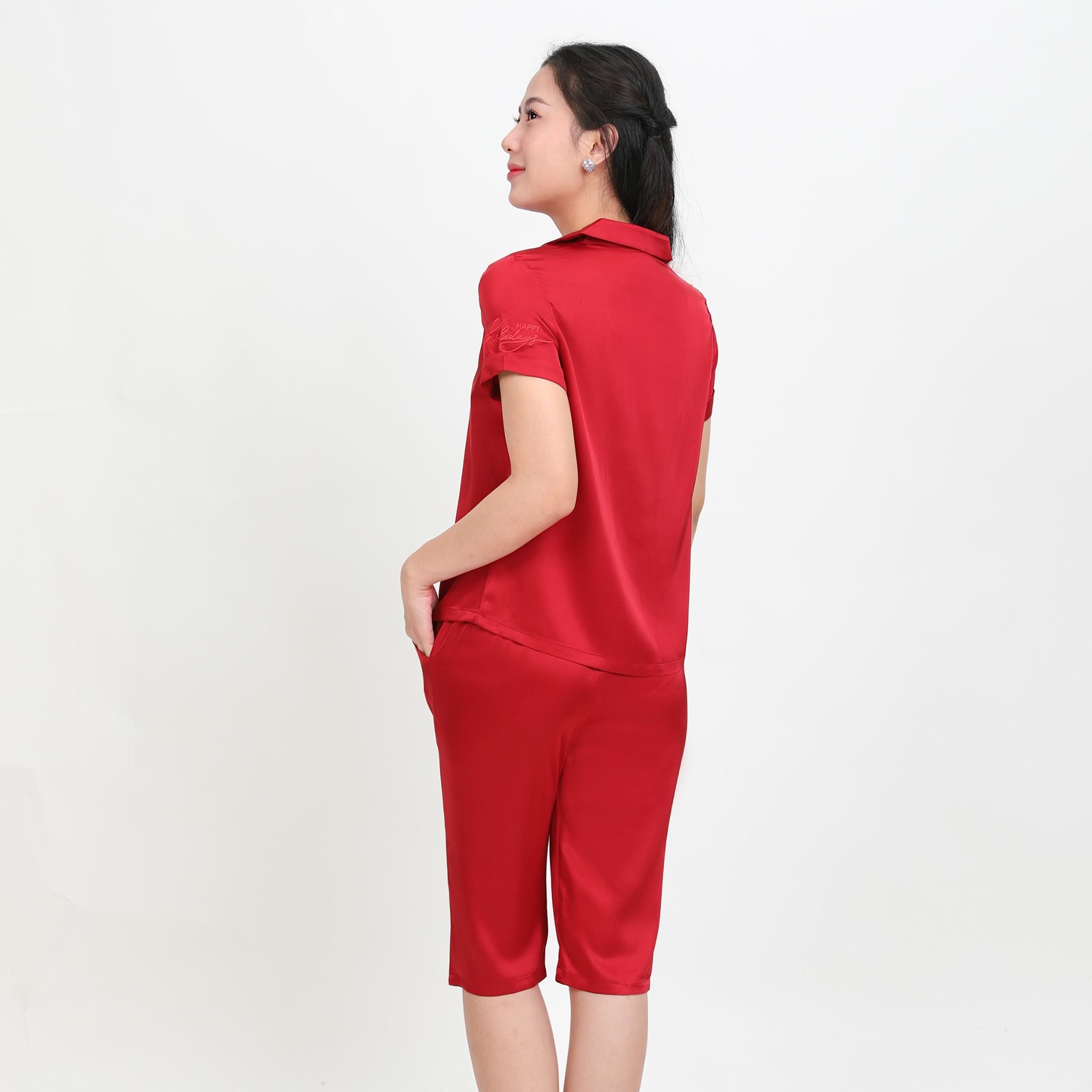 Set đồ bộ nữ kiểu quần lửng tay ngắn chất lụa nhung 264p 4315
