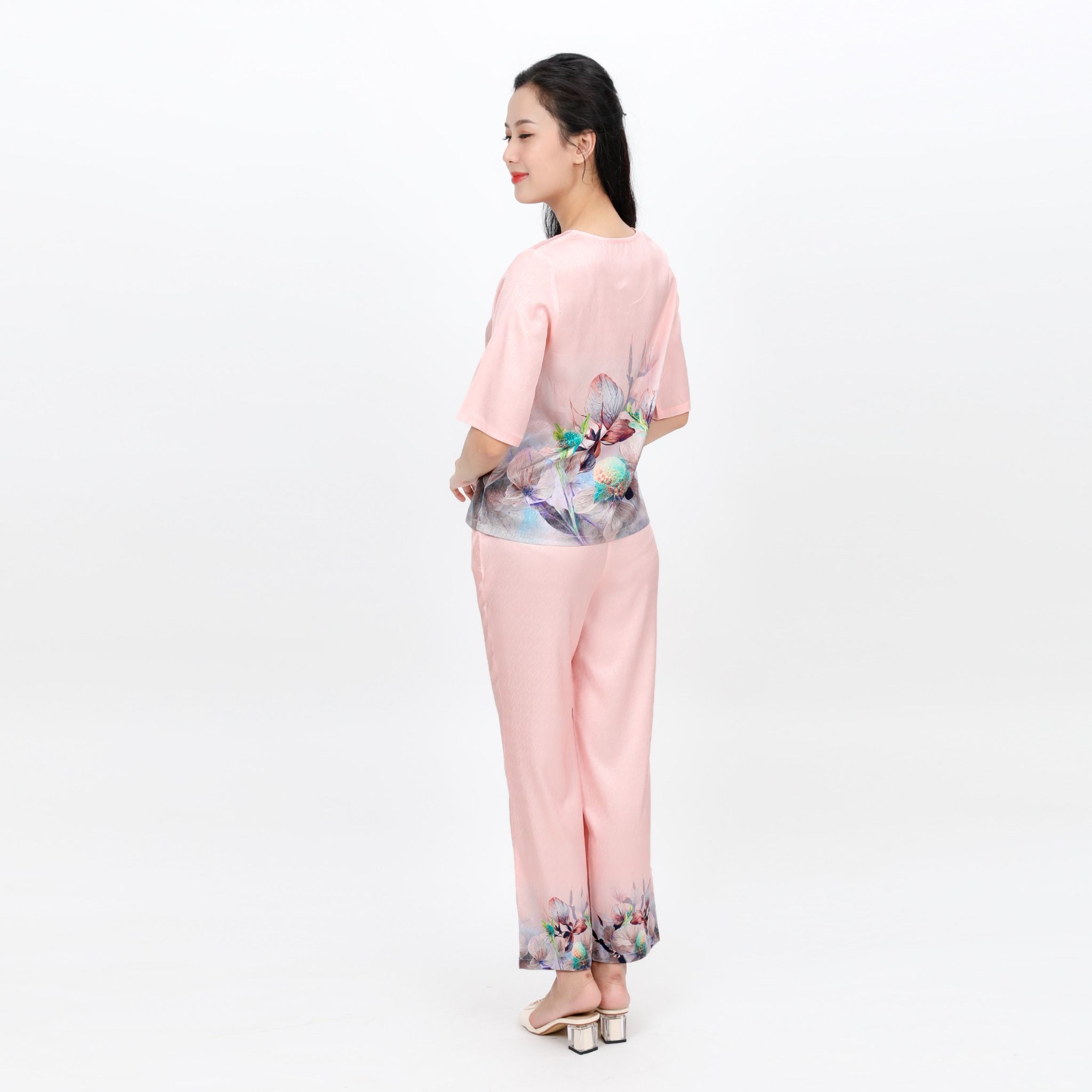 Set đồ bộ nữ kiểu quần dài tay ngắn chất lụa nhung 263p 6050