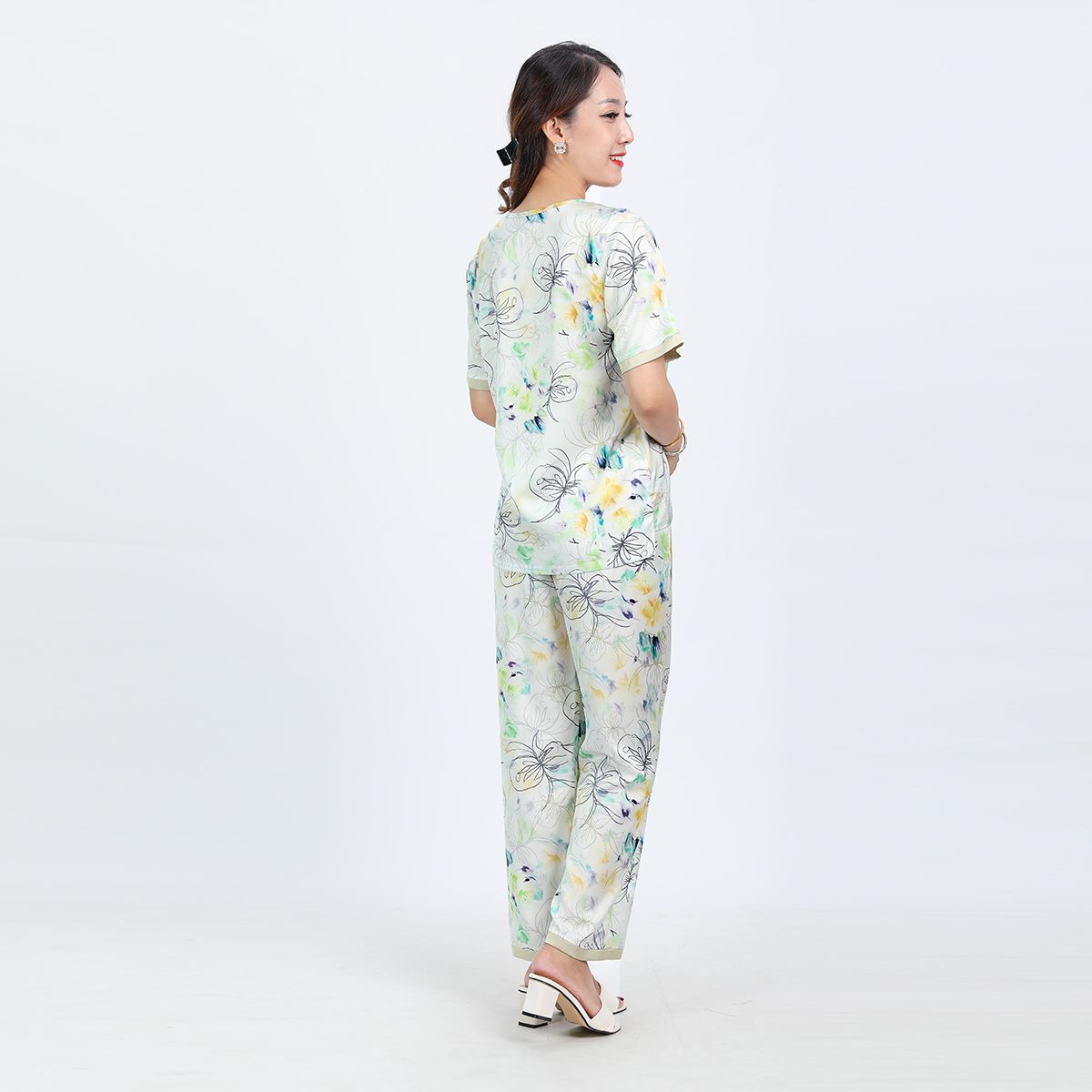 Set đồ bộ nữ kiểu quần dài tay ngắn chất lụa nhung 263p 3363