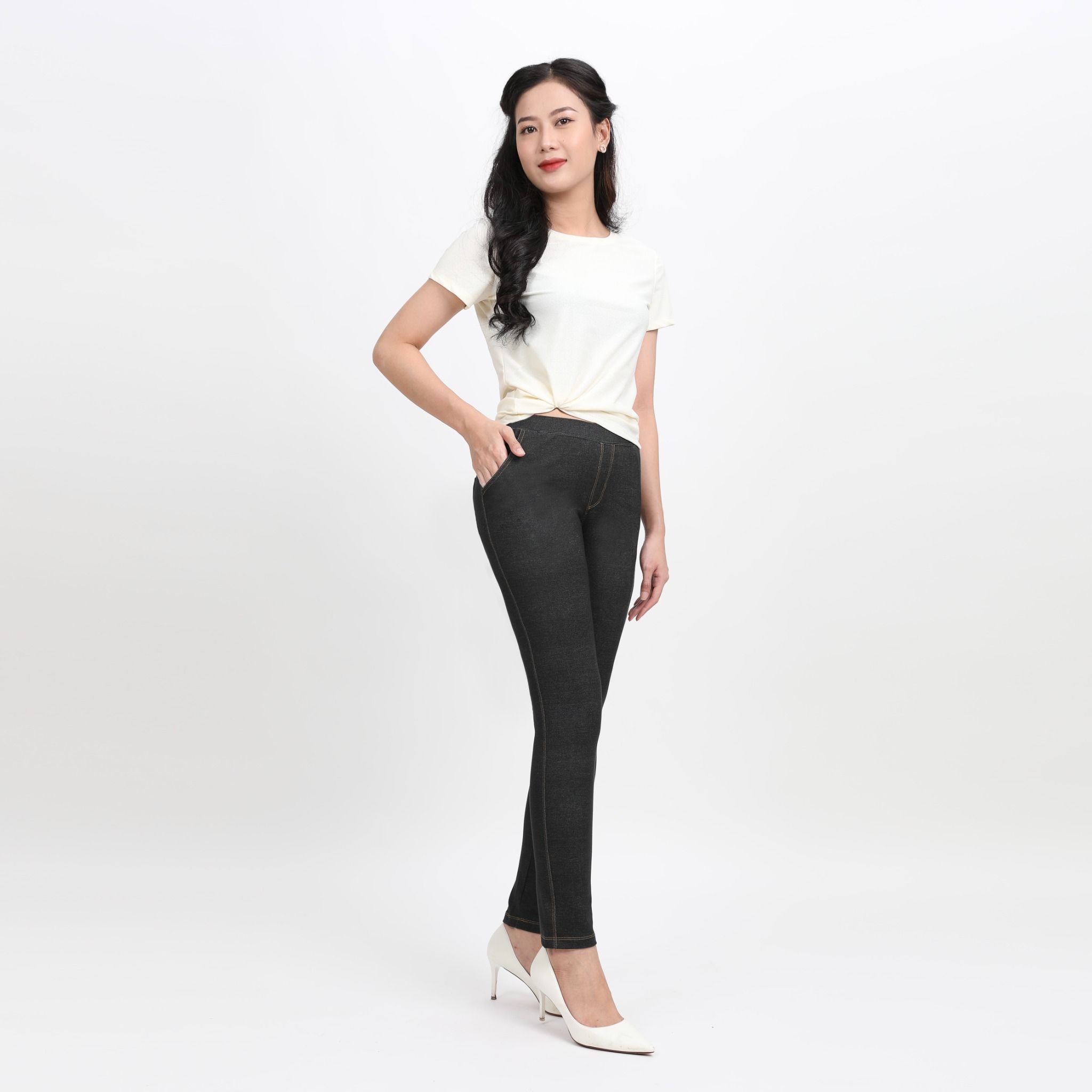 Quần dài chất jean Thun 508p 8065