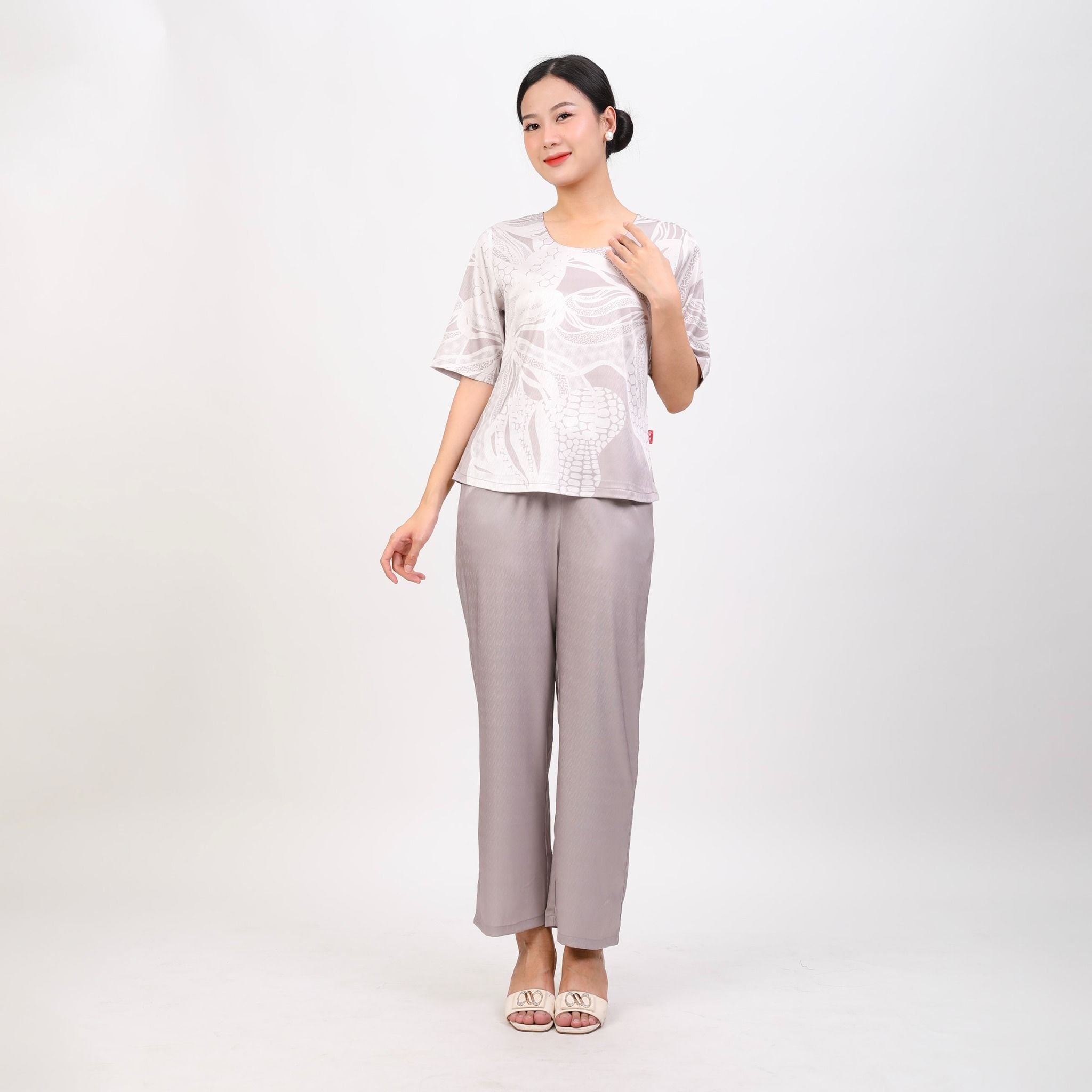 Set đồ bộ nữ kiểu quần dài tay ngắn chất lụa nhung 263p 6066