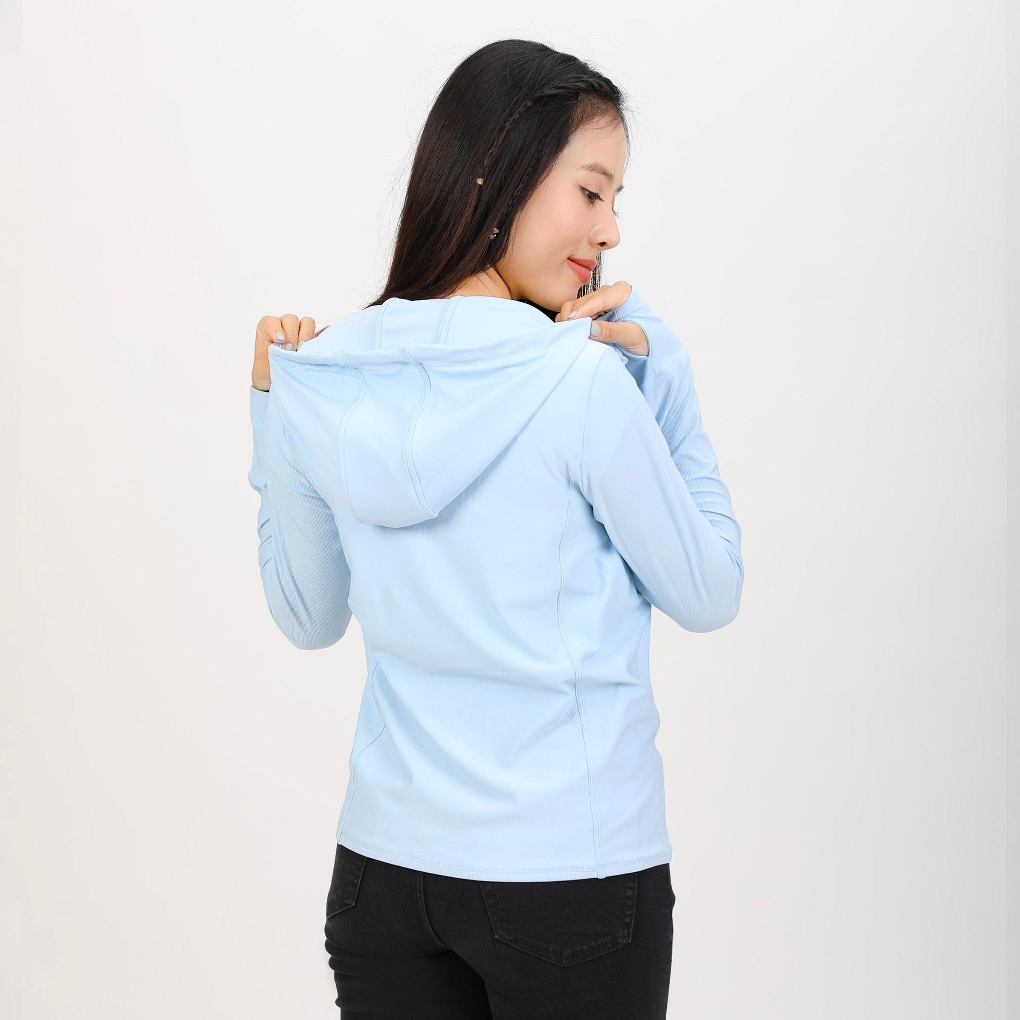 Áo khoác nữ chống nắng, chống UV chất poly cát logo UV đổi màu 311p 1297