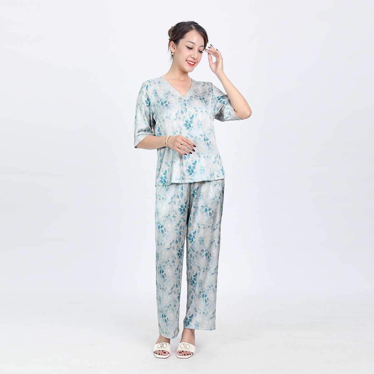 Set đồ bộ nữ kiểu quần dài tay ngắn chất lụa nhung 263p 3349