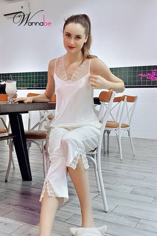 Đồ bộ mặc nhà phi lụa Wannabe, bộ dài BDS04 viền ren hoa nữ tính, sang trọng