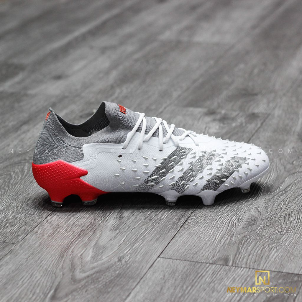 adidas predator freak 1 fg white