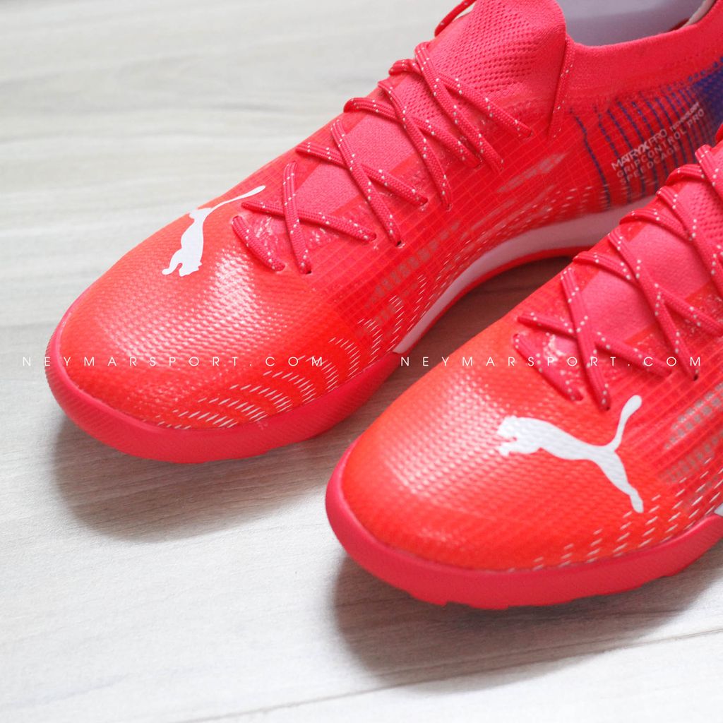 Puma Ultra 1.3 Pro Cage - Under The Lights | WeGotSoccer