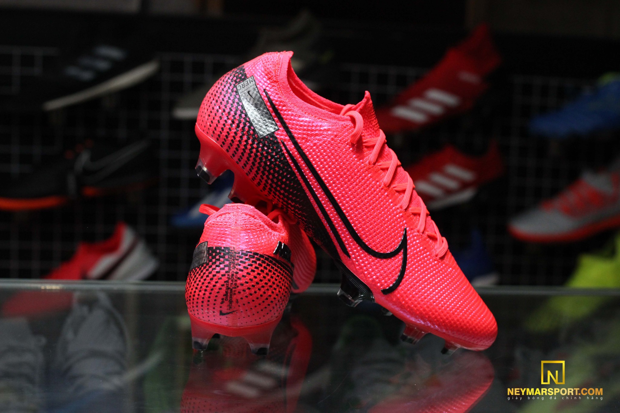 mercurial laser crimson