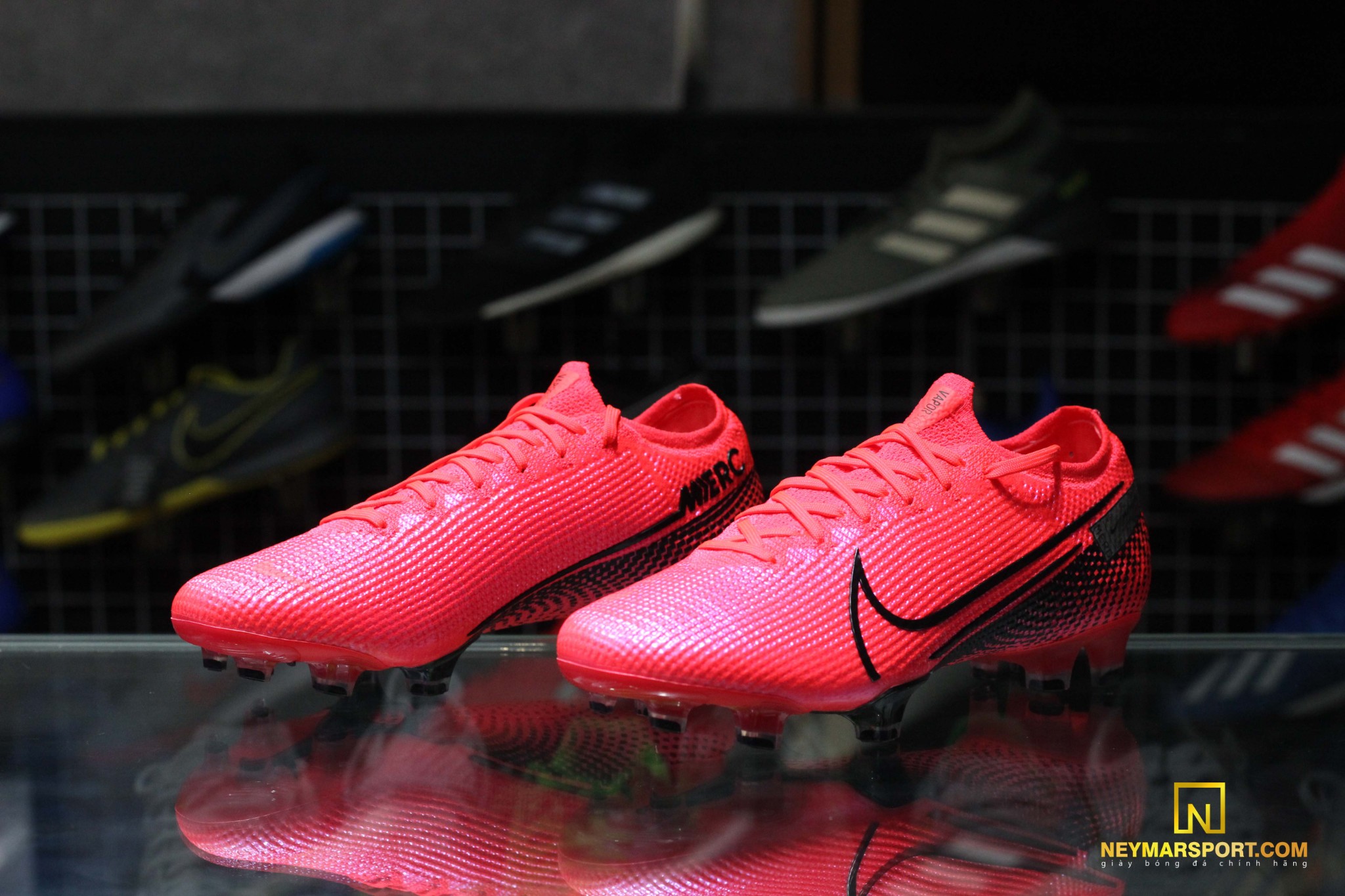 mercurial laser crimson