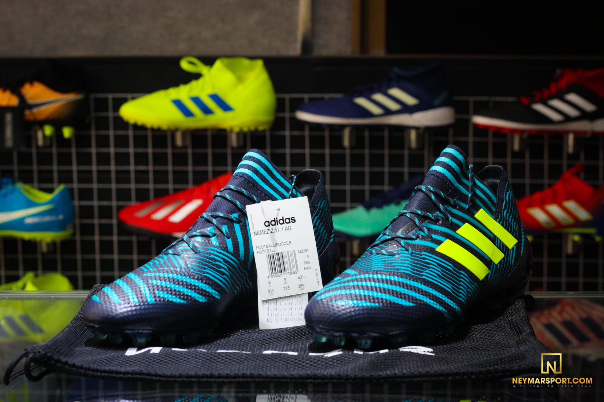 ADIDAS NEMEZIZ 17.1 SG - PRÓBATERMÉK - SG- Fémstoplis - Foci és Cipő Outlet  - Alexandersoccershoes