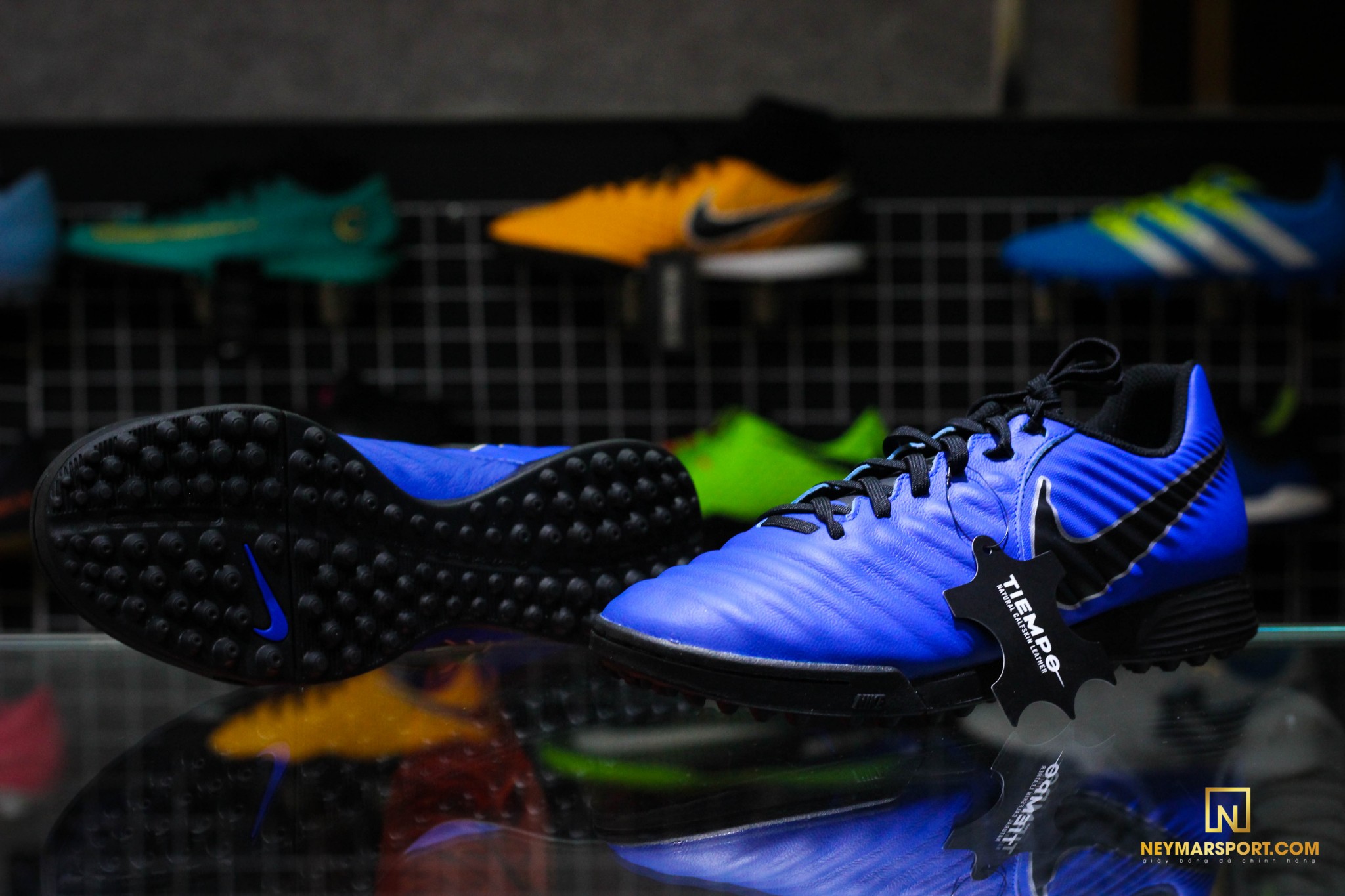 Nike Tiempo Legend VII Academy TF- Dark Grey/ Black/ Yellow AH7243-070