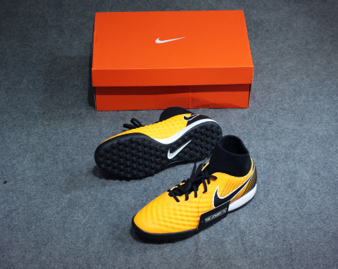 Nike Magista Obra II FG SOCCER SHOES in Manila, Metro