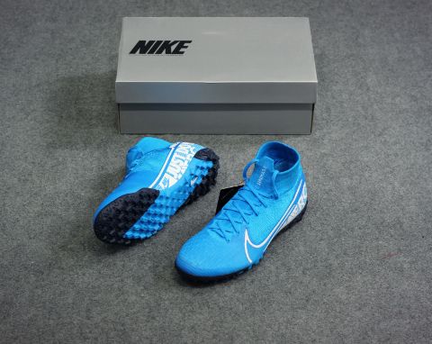 Nike MERCURIAL SUPERFLY V DF AG PRO od 4 734 K 