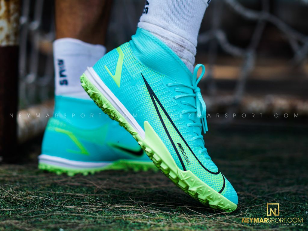 nike impulse mercurial