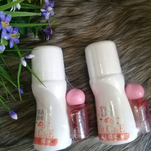 LĂN NÁCH SNAIL THÁI LAN tặng serum trị thâm nách