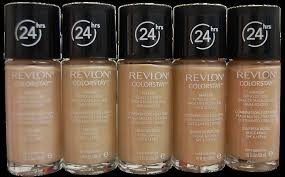 kem nền revlon