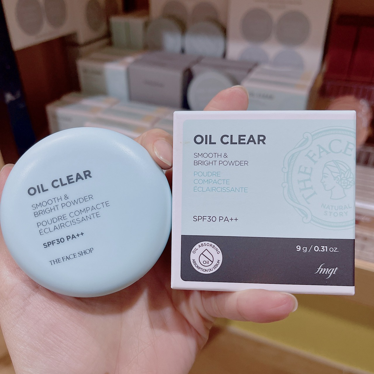 Phấn Nén Kiềm Dầu Thefaceshop Oil Clear Smooth & Bright 9g