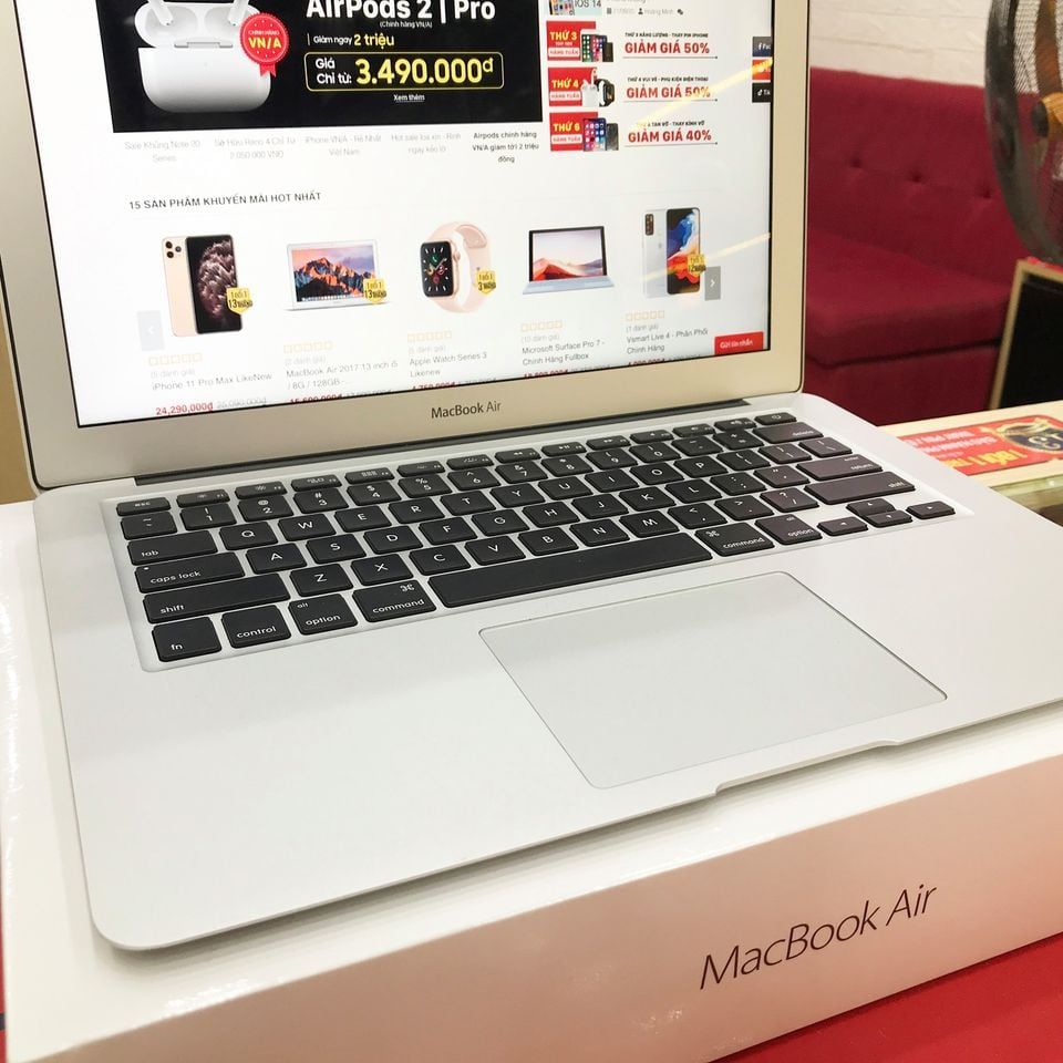MacBook Air 2017 13 inch i5 / 8G / 128GB - Chính Hãng VN/A