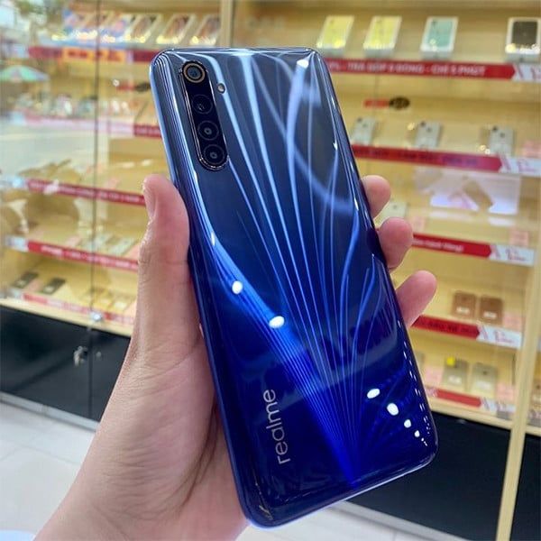 Realme 6 - Phân Phối Chính Hãng