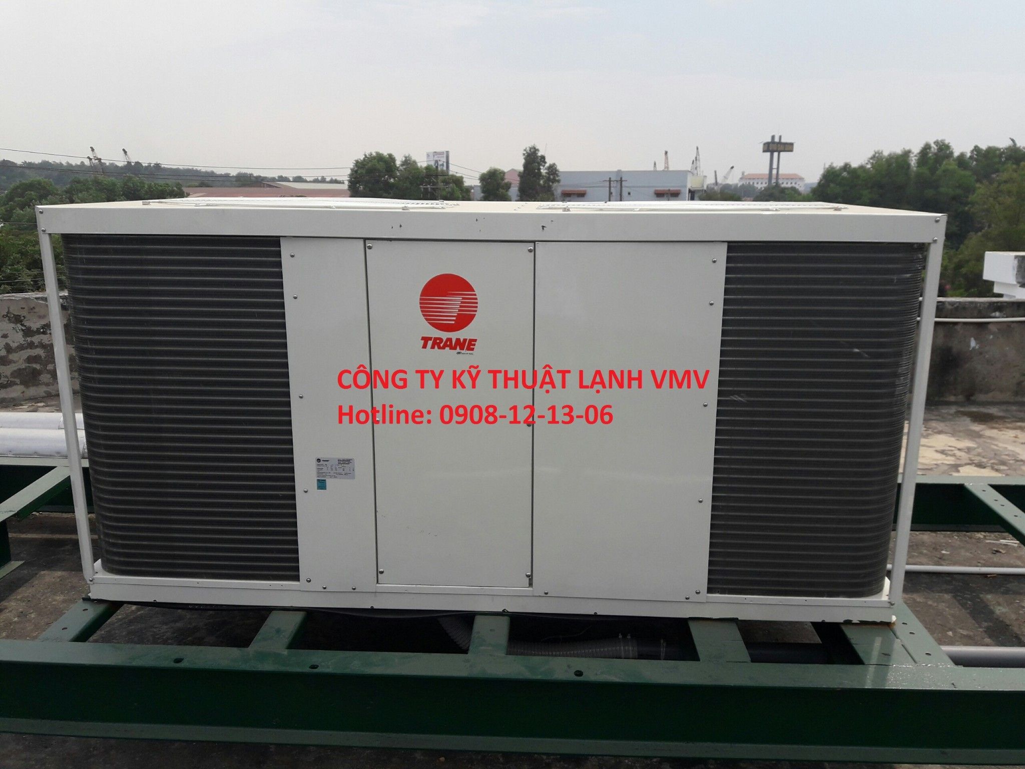 Chiller mini giải nhiệt gió Trane CGAT135 - 15HP