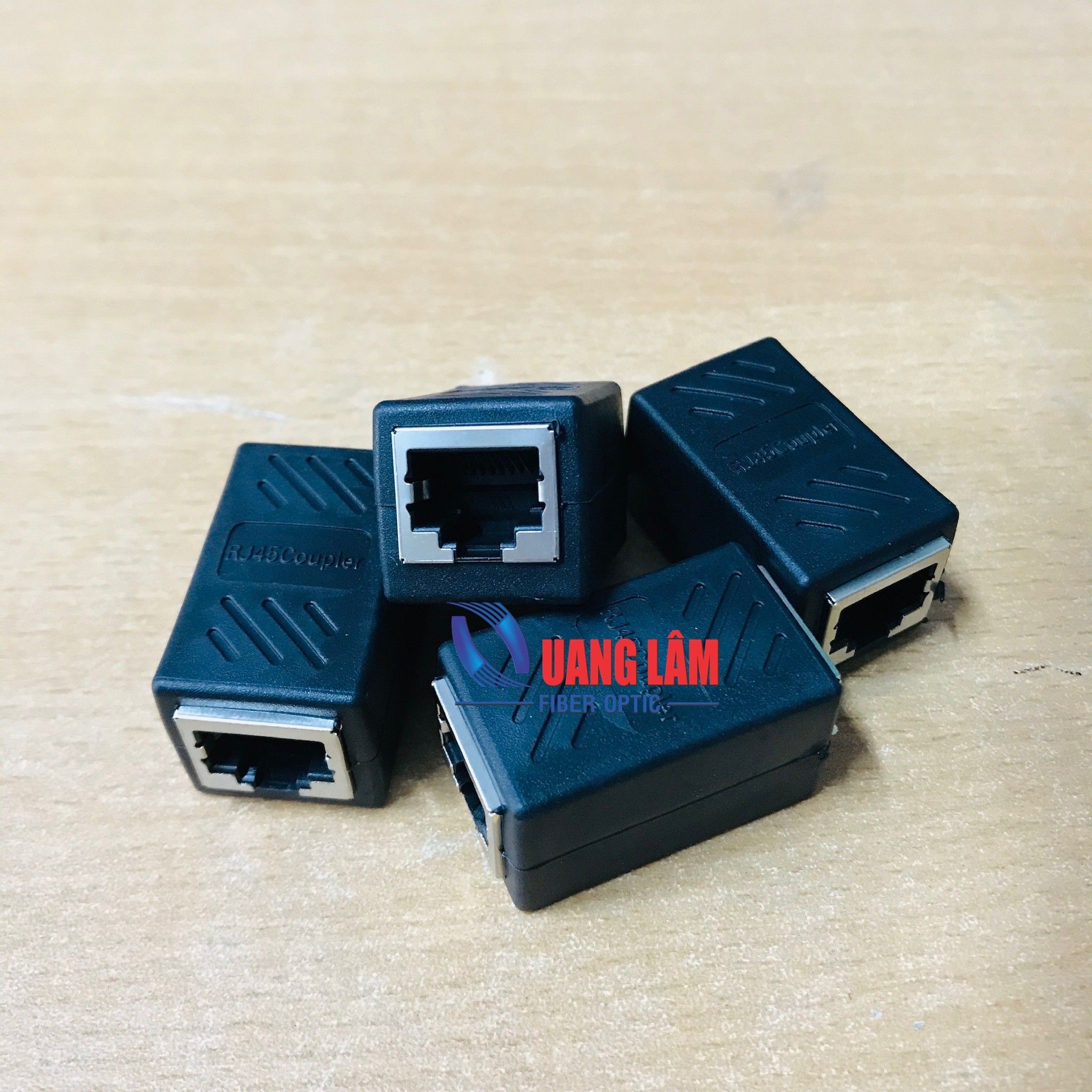 Coupler nối thẳng đầu RJ45 – Công ty TNHH Công Nghệ Quang Lâm