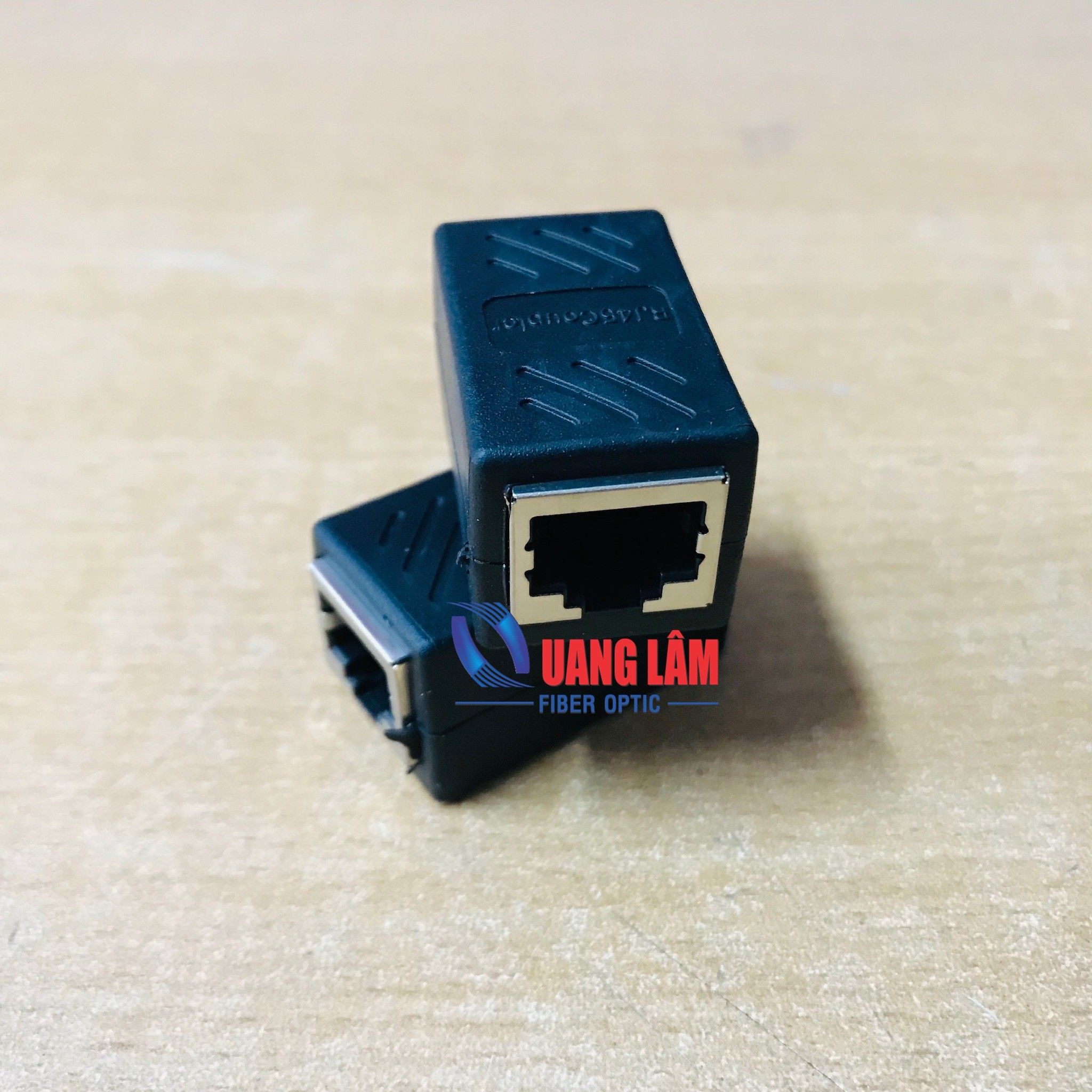 Coupler nối thẳng đầu RJ45 – Công ty TNHH Công Nghệ Quang Lâm