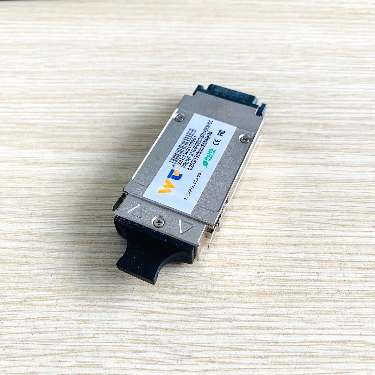 Module quang GBIC 1.25G, 1310nm, 2 sợi quang, SM, 40km, P/N: WT-9110G/GBIC/SM/40/SC