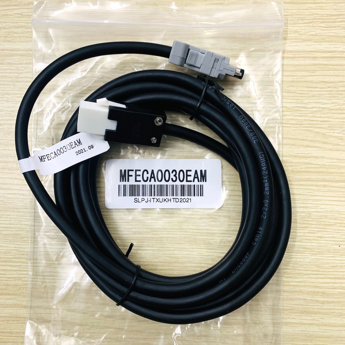 Cáp encorder nối servo Panasonic A4/A5 dài 3M MFECA0030EAM