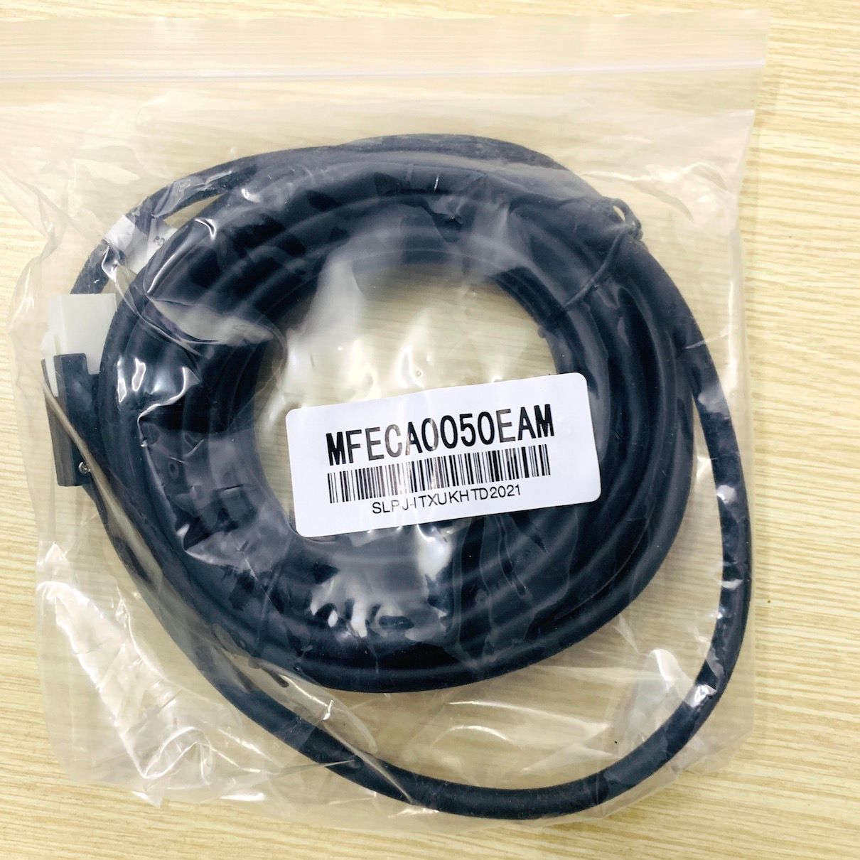 Cáp encorder nối servo Panasonic A4/A5 dài 5M MFECA0050EAM
