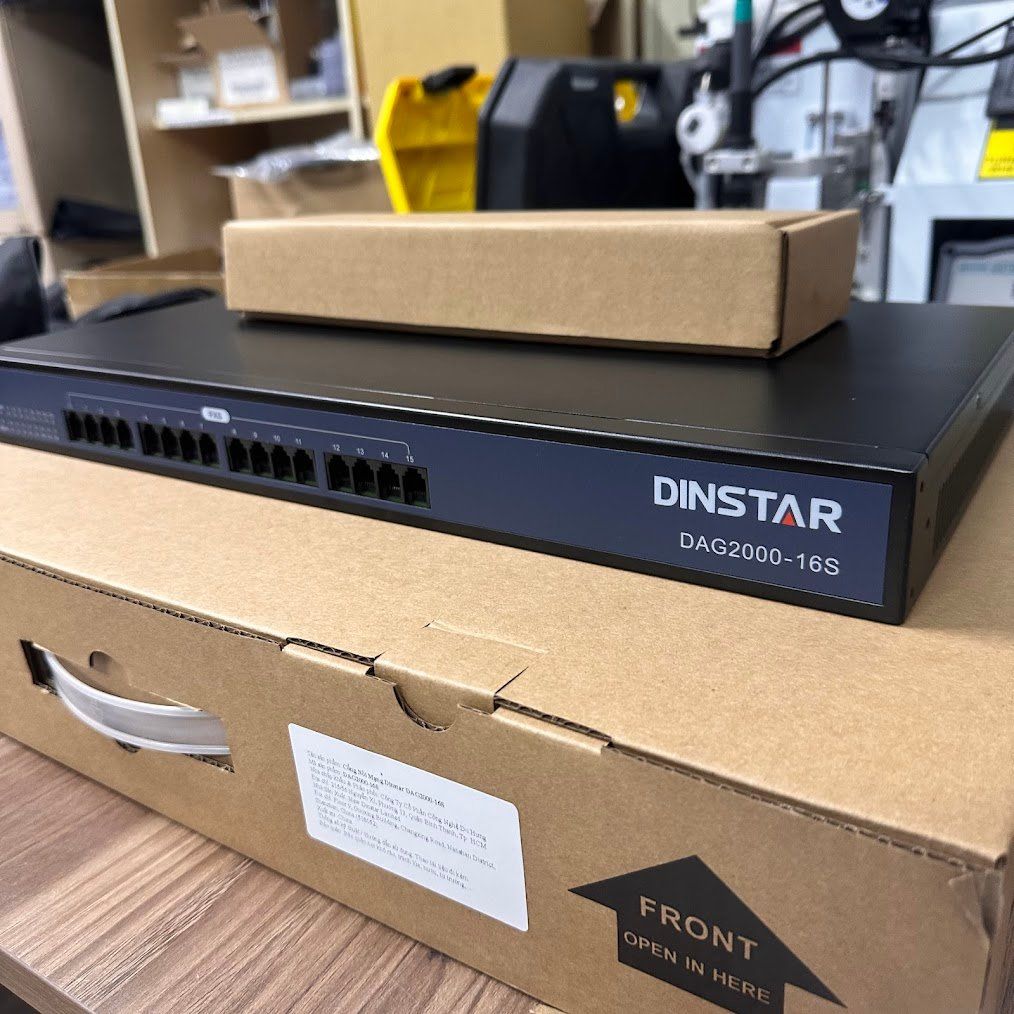 Analog VoIP Gateway Dinstar DAG2000-16S